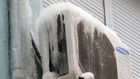 Подновяват занятията във варненските училища