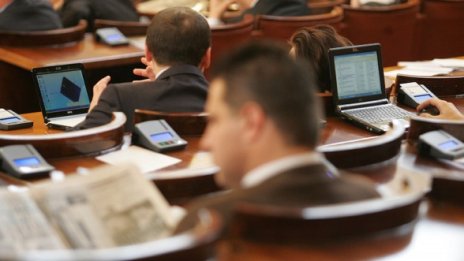 Депутатите подкрепиха президентското вето