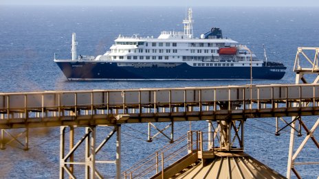 Испания обяви, че ще приеме засегнатия от хантавирус круизен кораб