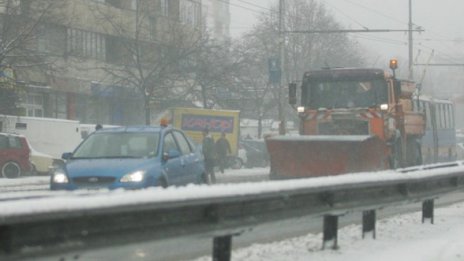 С 5-7 мин закъснение се движи транспортът в София