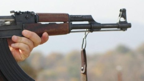 Мъж е застрелян по време на пиянски запой в Тетевен