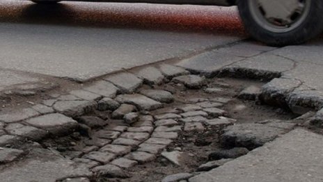 Кметицата дава старт на пролетните кърпежи в София