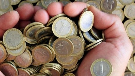 Изтеклите "мерки Дянков": Опипване на почвата