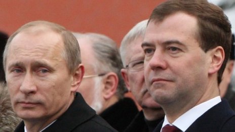 Медведев май вече не иска да е момчето на Путин