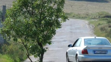 От 10 на 30. Като гъби никнат недоволните от дупките