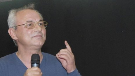 Доган имал завидни познания по хидроенергетика