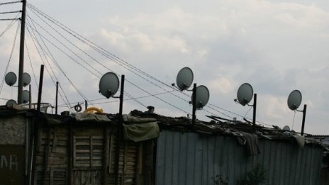 След Великден бутат незаконно гето в Обеля