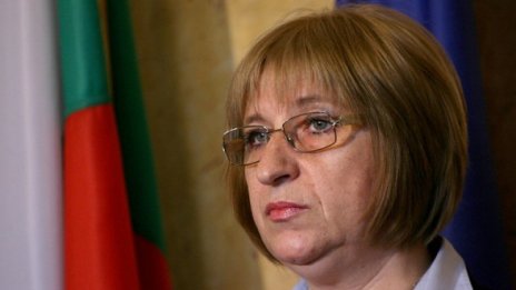 Обнародваната без президентски указ поправка - незаконна?