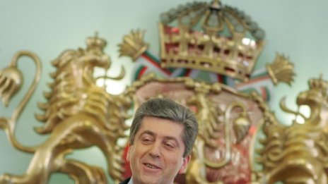 Президентът: Не искам да се конкурирам с Борисов