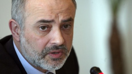 Тотю Младенов: До 3 години закриваме домовете за деца