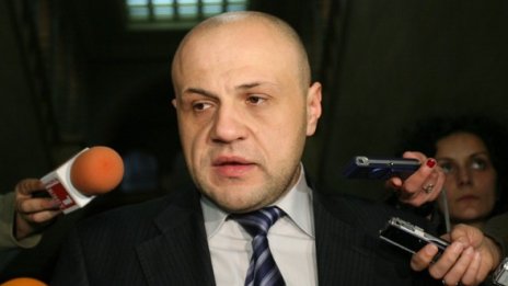 Евроминистърът: Парите от ЕС не са благотворителност
