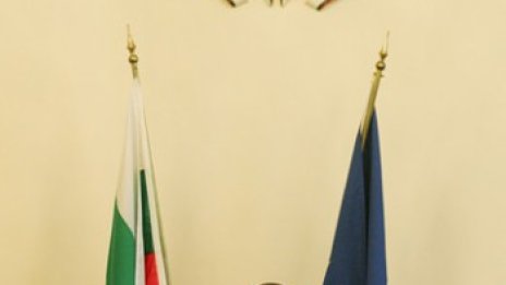 Президентът и аз да се откажем от мандата...
