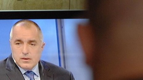 Борисов от екрана: Първанов е виновен, Станишев е прав