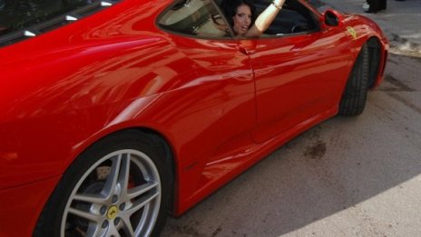 Ferrari най-добре продава на китайския пазар