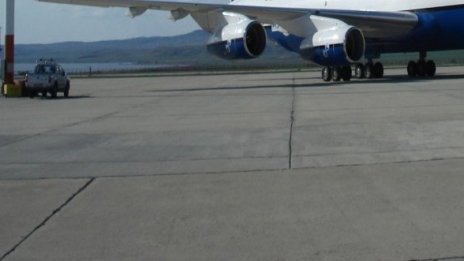 Самолет кацна аварийно на летище София