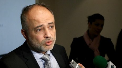 Младенов: Безработицата е овладяна. Засега