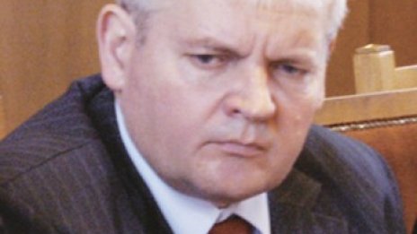 Шефът на полицията в Търново уволнен заради далавери в КАТ