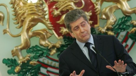 Президентът спря намаляването на членовете на СЕМ