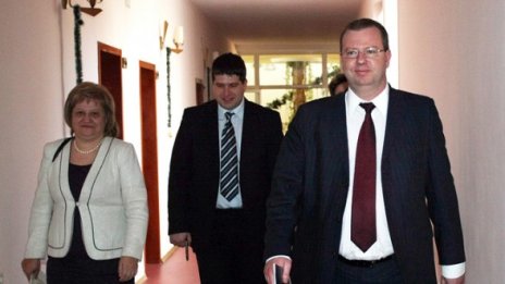 Над 100 сигнала за корупция на бюрото на данъчния директор