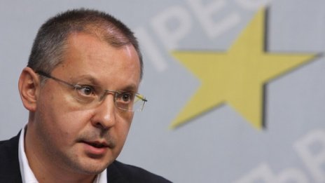 Прогнозата на Станишев - ще се търси споразумение с МВФ