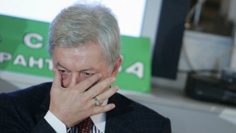 Вальо Михов хвърля оставка като шеф на ПФЛ