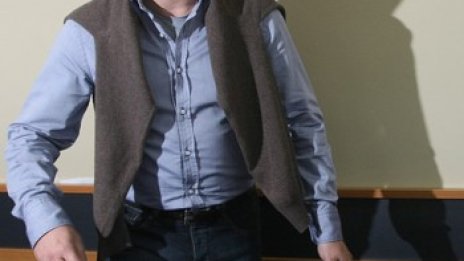 Сергей иска "кабинет на спасението"
