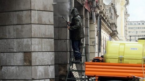 Берлускони идва. Затварят част от центъра на София