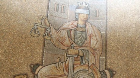 Родители настояват за тежки наказания за умишлени убийства
