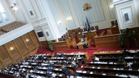 37 депутати мълчат като риби, най-пасивни – ГЕРБерите