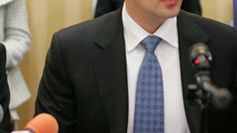 ГЕРБ чака оставките на Танчев и Цеков заради скандала "дрога"