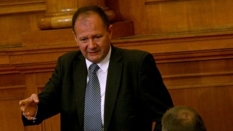 Цветанов обяснява за пребитото "погрешка" семейство