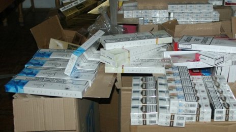 9000 кутии контрабандни цигари задържаха в София
