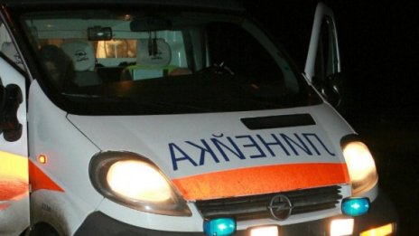 Сблъсък между кола и каруца уби дете на година и половина