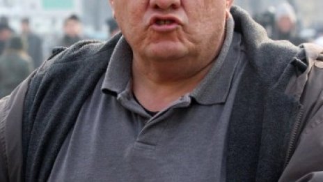 Шкумбата става колега на палавата Лила в Чикаго