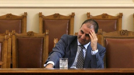 МВР шефът: Мафията си има държава