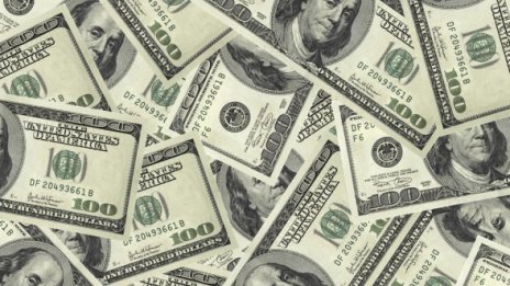 Задържаха $23 000 на летище София