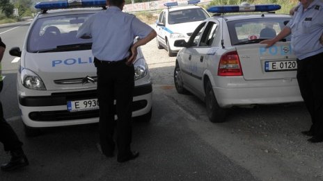 Поръчков обир на църквата в Алфатар?