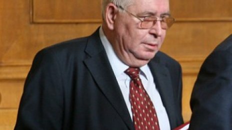 Корнезов: Поздравявам съдиите, че все още се държат