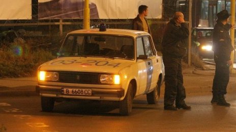 Роми вилняха и трошиха в спешното във Варна
