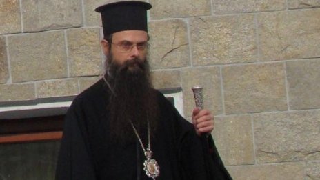 Митрополит дава ордени за гей наредбата в Пазарджик