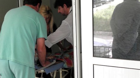 19-годишна загина, дъщеря й бере душа след катастрофа в Сливенско