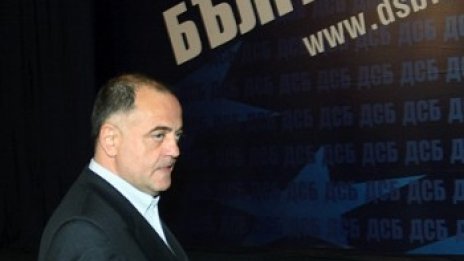 ДСБ: Волен Сидеров е бил разследван за изнудване