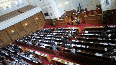Бой срещу властта, бой срещу партньорите