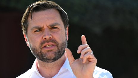 Вицепрезидентът Ванс за присъдата на Льо Пен: Това не е демокрация