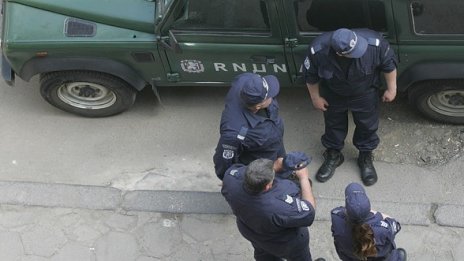 Букмейкър инсценира грабеж на 3500 лв. оборот