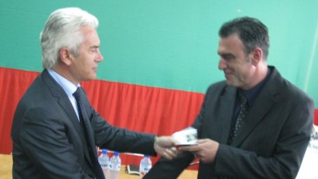 Сидеров: Кърджали е заплашен от откъсване от България