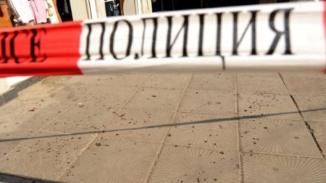 След скандал жена отнесе брадва в главата
