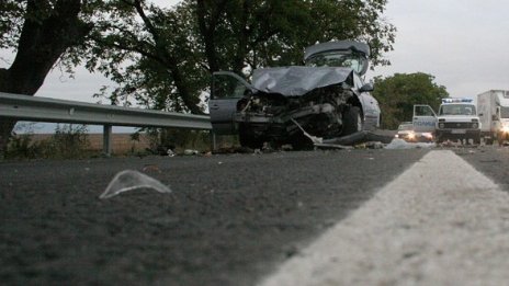 Мъж бере душа в Пирогов след катастрофа