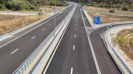 Пускат движението по новия 10 км участък от АМ "Хемус“ между "Боаза“ и "Дерманци“