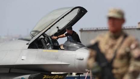 F-22 срещу Иран: Защо най-скъпият американски изтребител беше изтеглен от Близкия изток